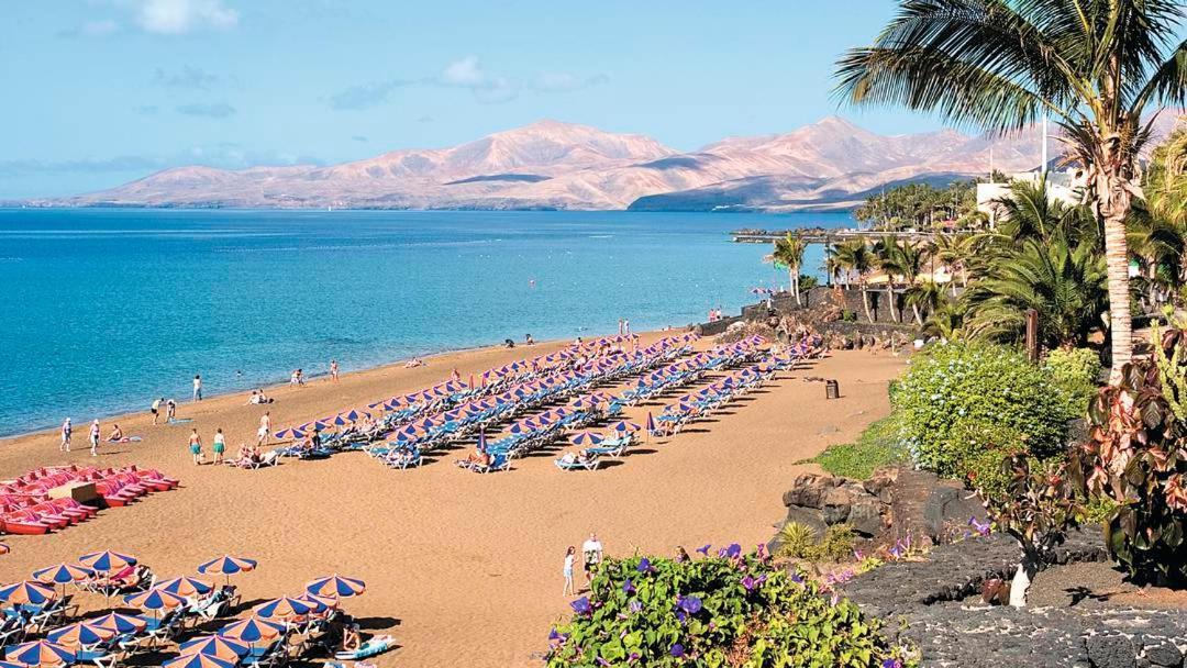 Casa Josephine Lanzarote, Spectacular Sea Views & Free Wifi Apartman Puerto del Carmen  Kültér fotó